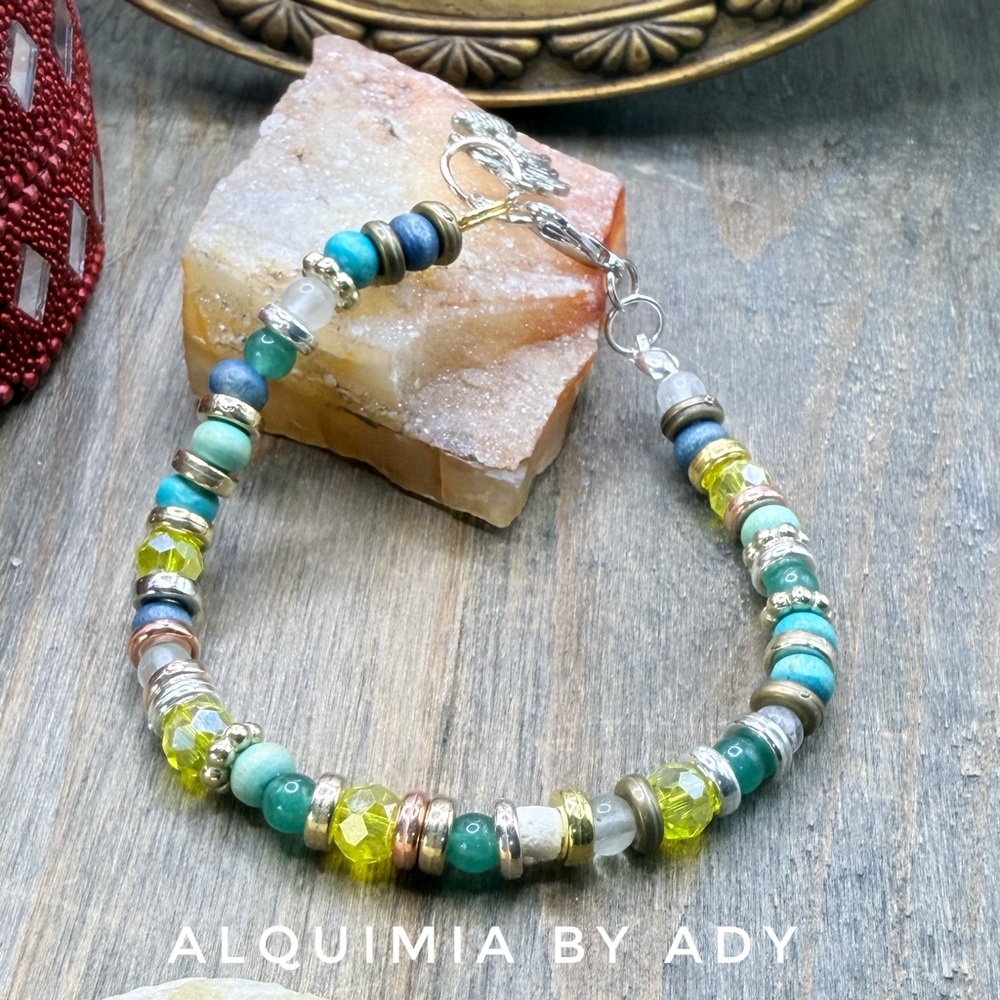 Aventurine gemstones Green + GOLD SILVER BRONZE + Beaded Bracelet